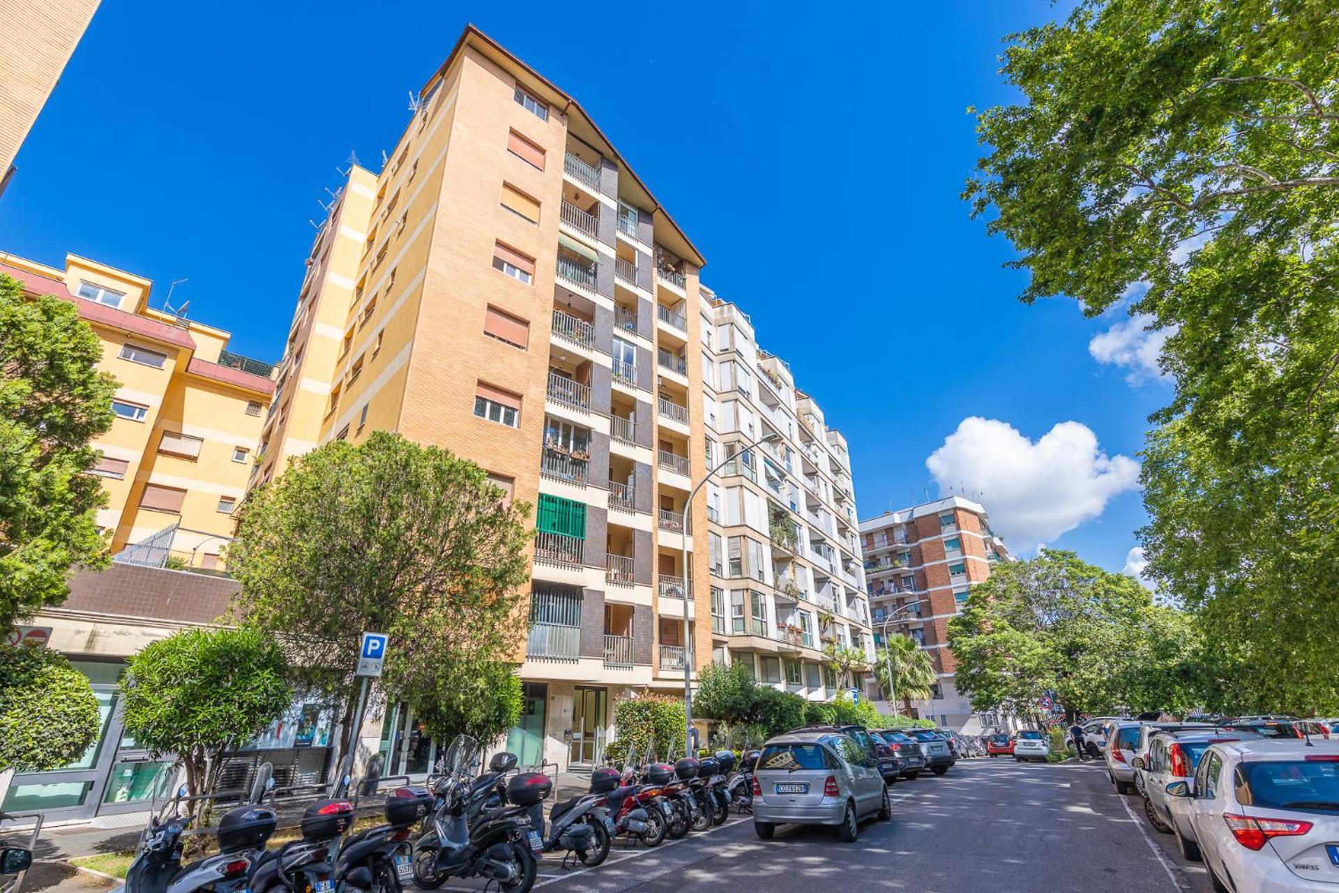 Lungotevere Apartment Roma Esterno foto